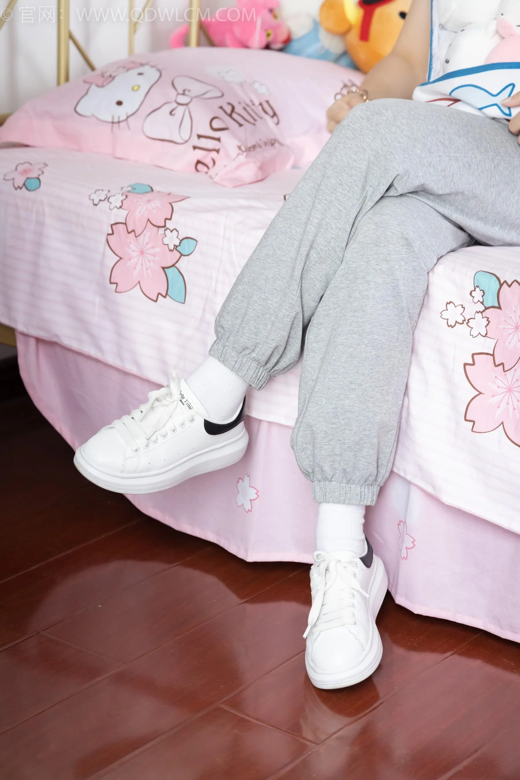 物恋传媒 NO.1508 漾漾-运动少女 [156P]插图4